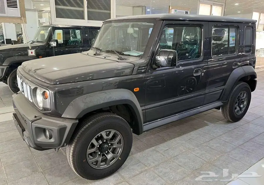سوزوكي جمني فل كامل 5 باب 2025 ب 76500 غير شامل الضريبة 4