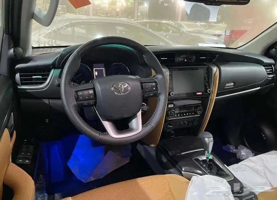 تويوتا فورتشنر VX2 2.8 ديزل 2024 5