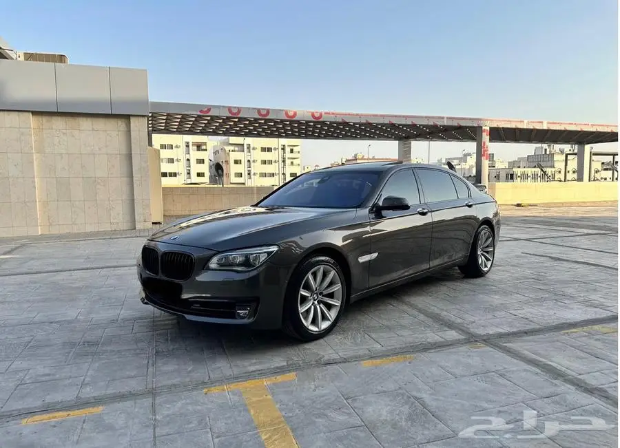 للبيع BMW 750 Li فل الفل 2014 بدي محركات وصيانة وكالة index