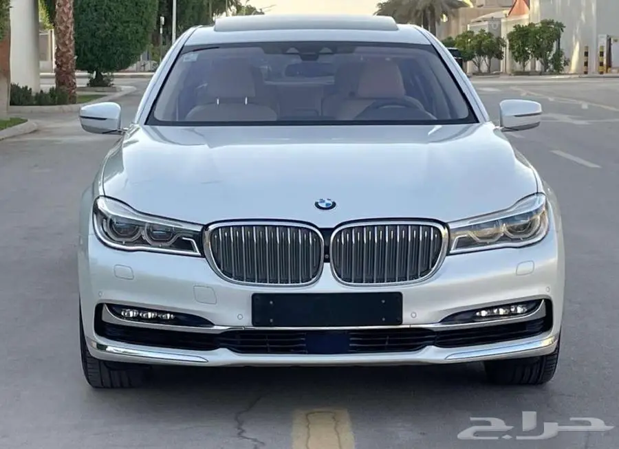 بي إم دبليو 750LI أبيض 2016 فل ماشي 25 ألف بحالة ممتازة index