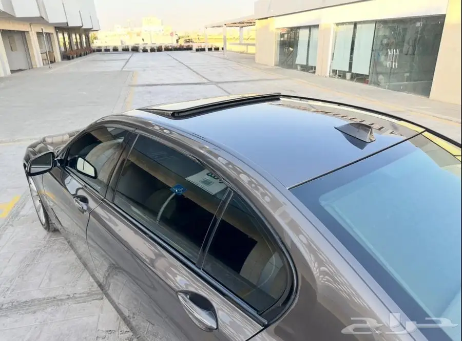 للبيع BMW 750 Li فل الفل 2014 بدي محركات وصيانة وكالة 11