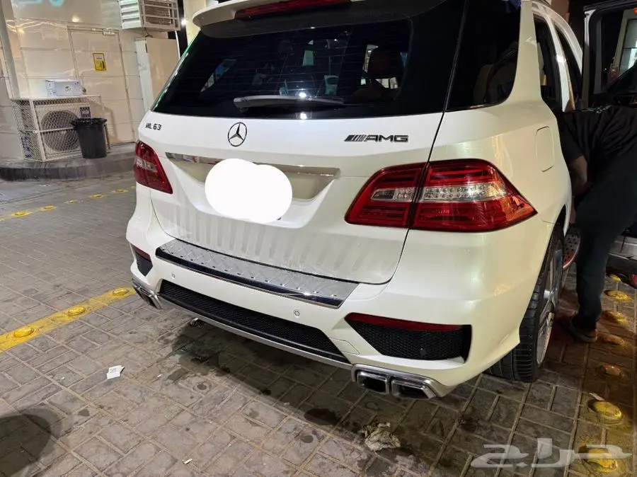 للبيع مرسيدس ML63 2015 16