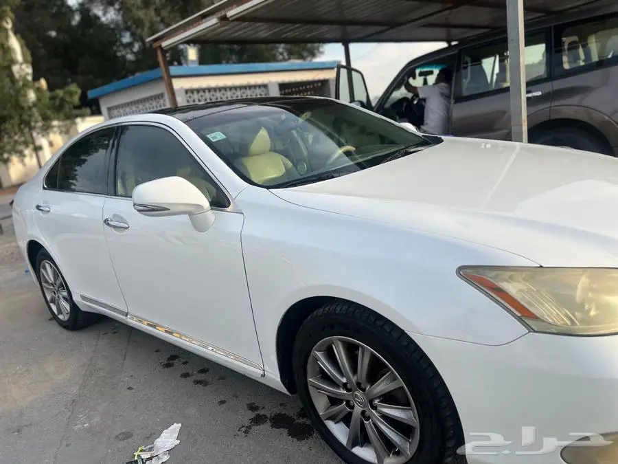 لكزس 2012 ES350 سعودي ابيض لؤلؤي 8