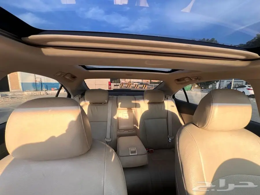 لكزس 2012 ES350 سعودي ابيض لؤلؤي 11