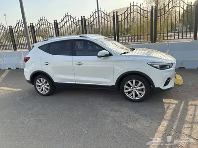 سياره ام جئ 2023 4
