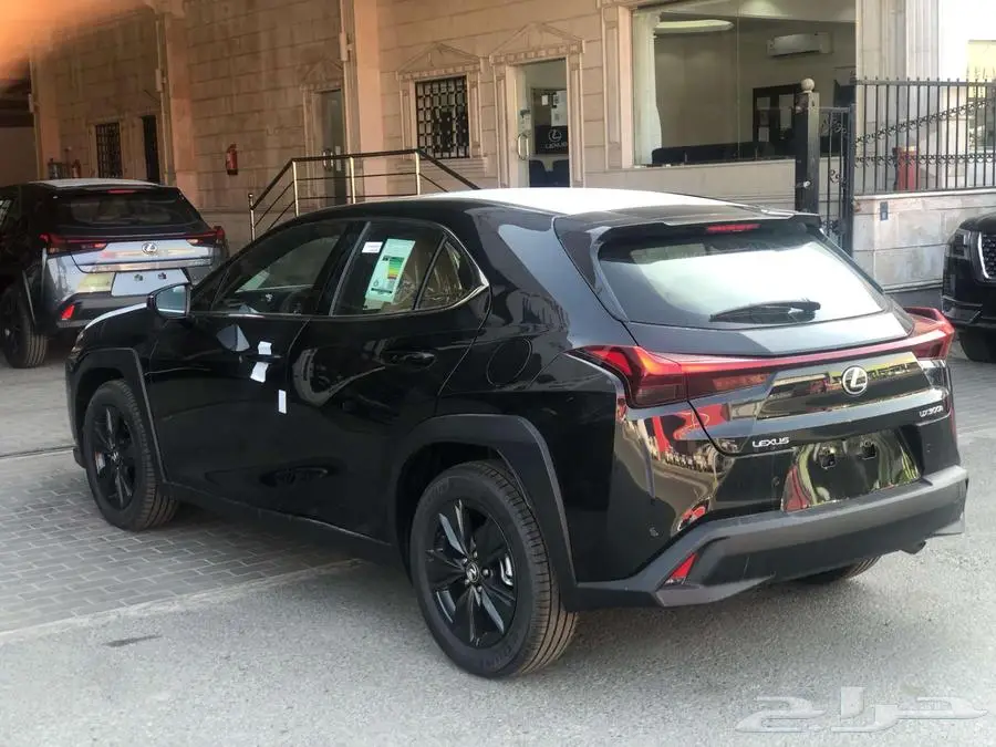 لكزس UX 300 AH 2024 هايبرد سعودي عرض بنك الجزيرة 19