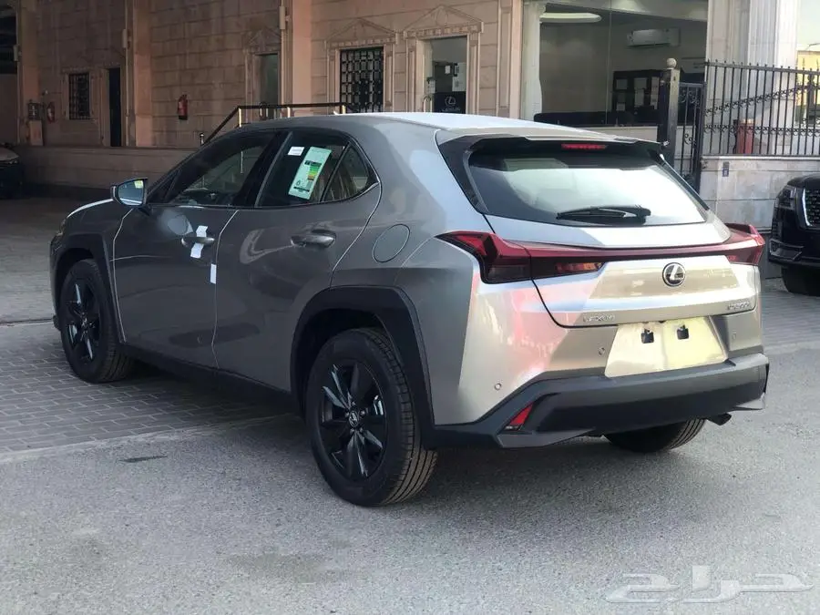 لكزس UX 300 AH 2024 هايبرد سعودي عرض بنك الجزيرة 15