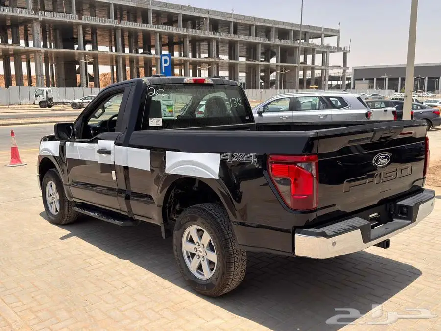 فورد F150 XL غمارة 2025 كاش وتمويل 15