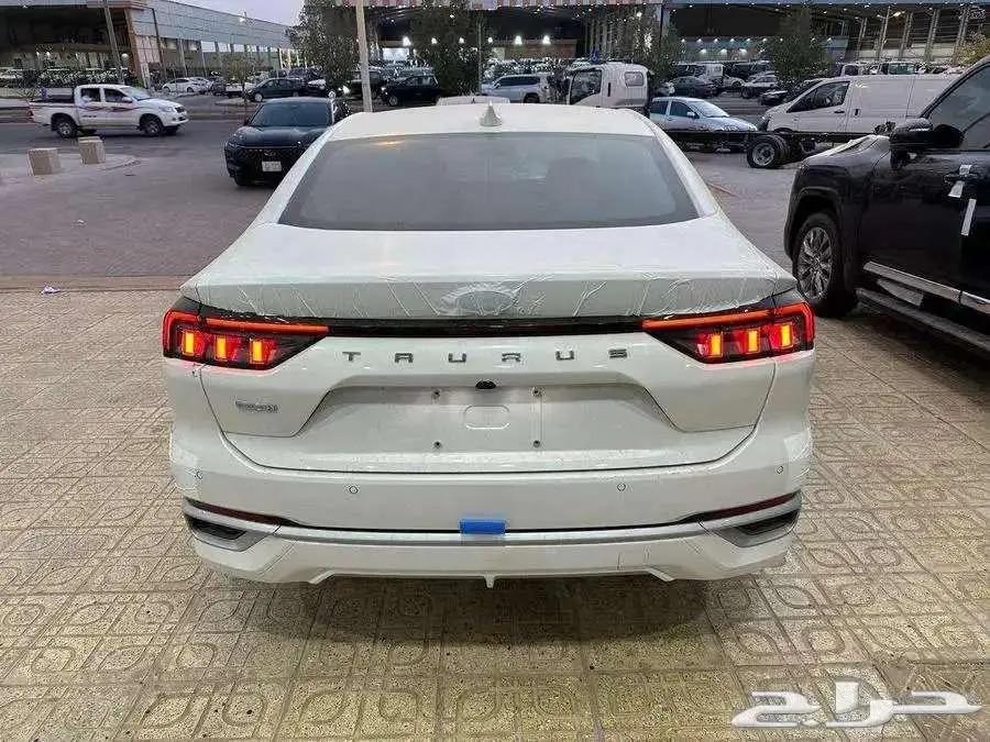 فورد تورس ترند 2025 نقدا وتقسيط 3