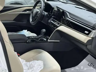 تويوتا كامري LE بنزين 2025 متاح اقساط و كاش 8