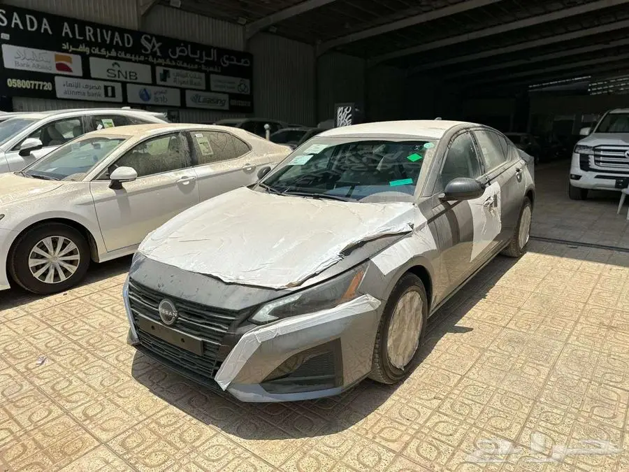 نيسان التيما استاندر 2025 كاش وتقسيط 0