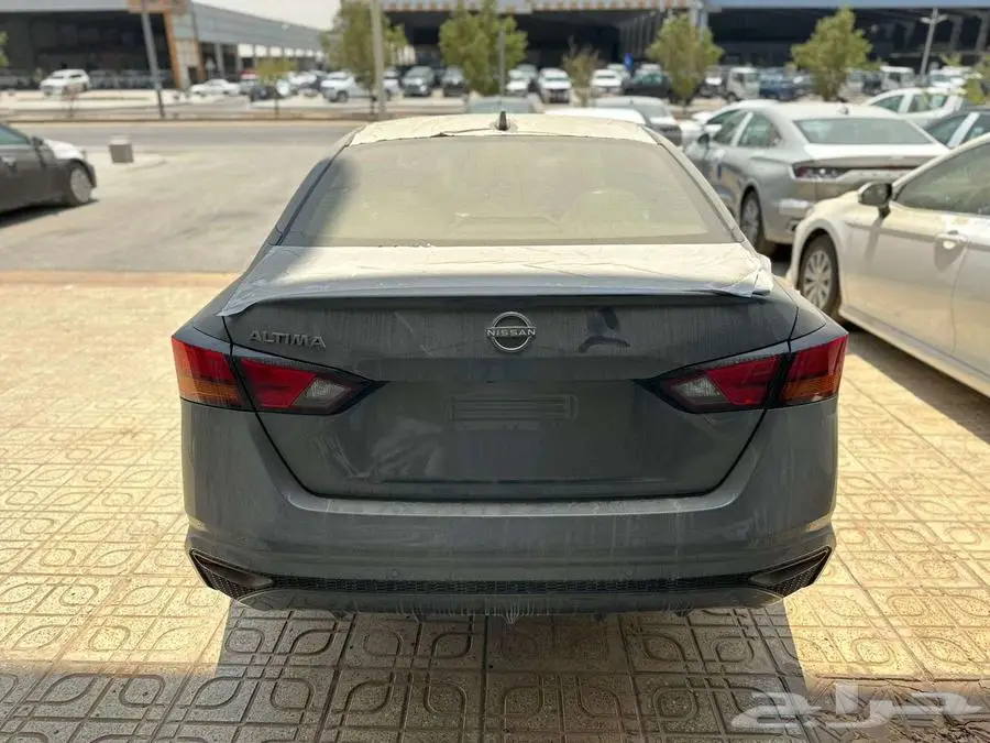 نيسان التيما استاندر 2025 كاش وتقسيط 1