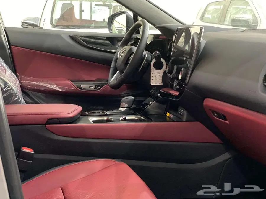 لكزس NX 350 CC فل كامل بنزين 2025 12