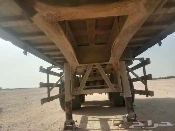 للبيع صندوق قلاب 4