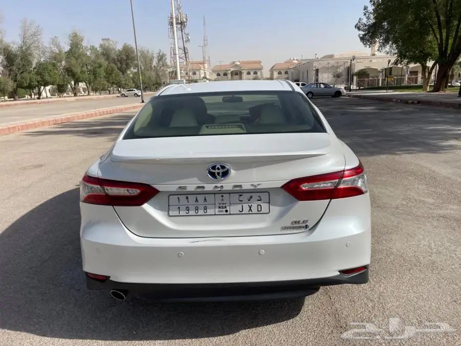 كامري هايبرد 3