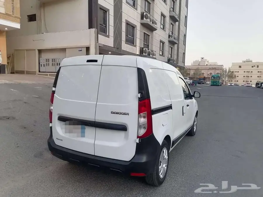 للبيع رينو دوكرفان بضاعه الموديل 2021 بحالة ممتازة جدا 10