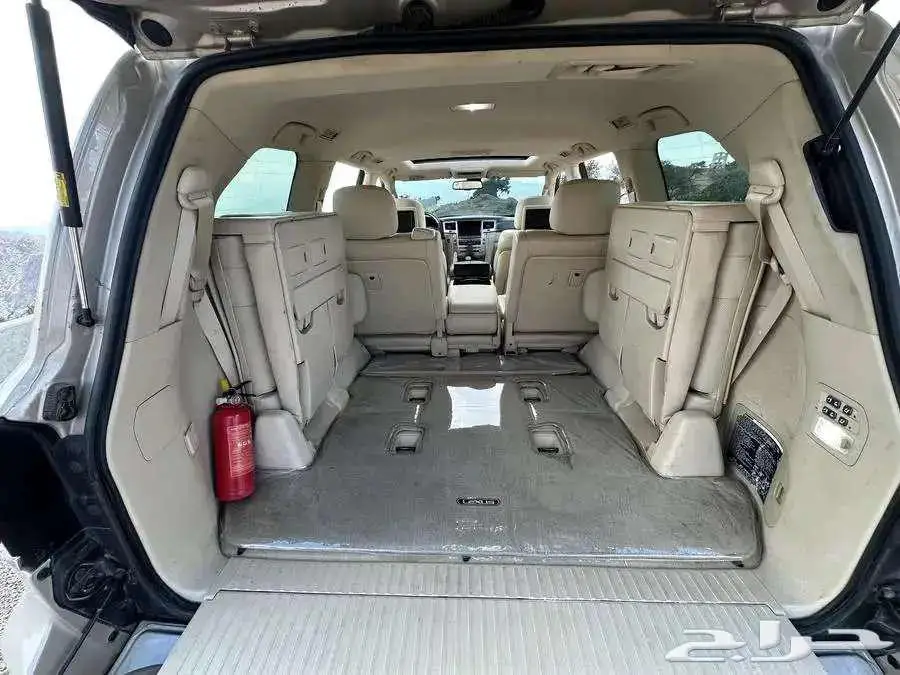 جيب لكزس سعودي ( 2014 ) LX 570 DD فل كامل 10