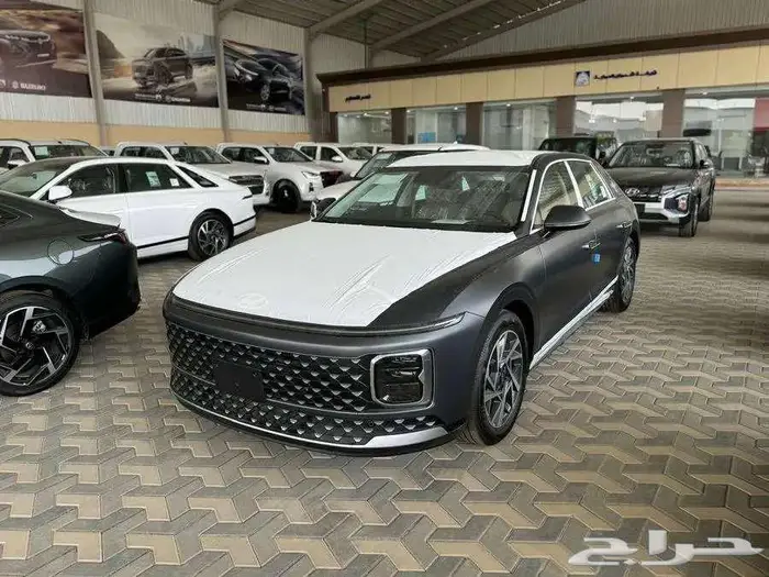 هيونداي ازيرا كلاسيك 2025 0