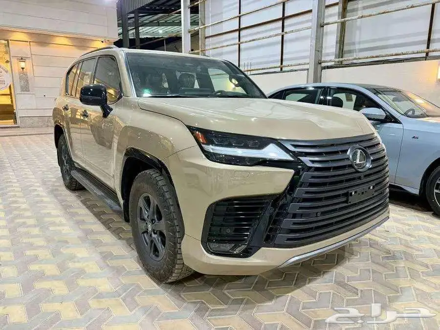 لكزس LX600 أوف رود موديل 2025 خليجي - الساير - 2