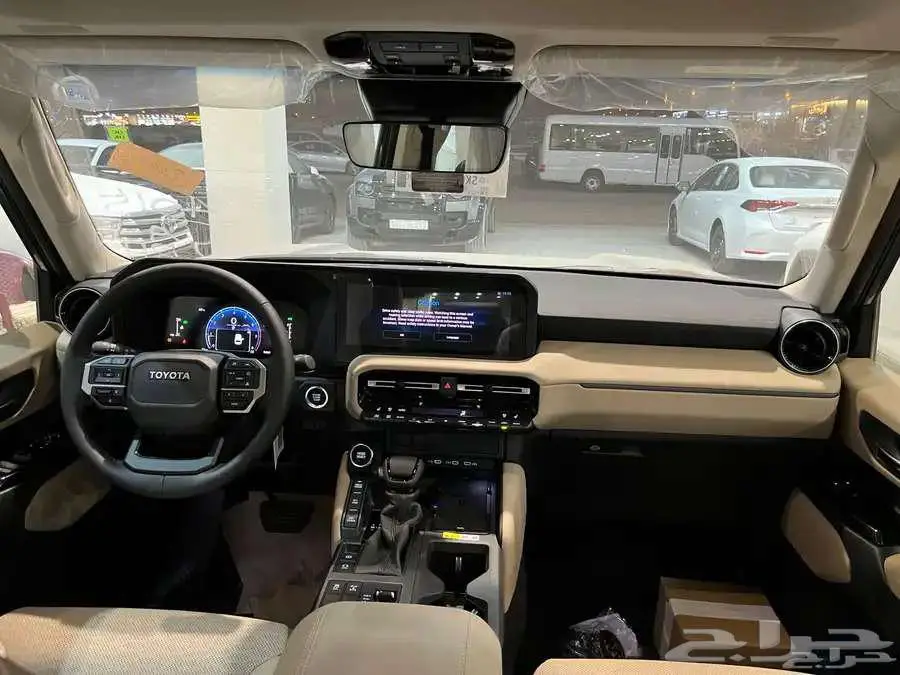 تويوتا برادو TXL3 بنزين 2025 سعودي 4