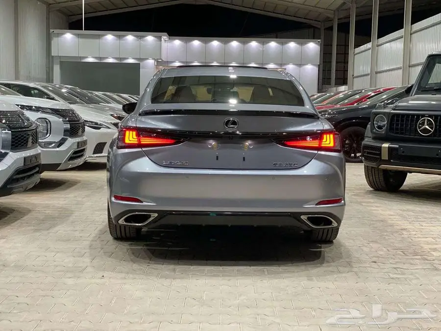 لكزس ES 350 F_SPORT موديل 2025 - خليجي 4
