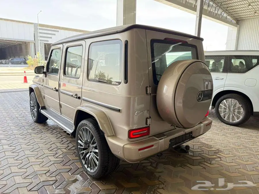 مرسيدس جي كلاس G63 موديل 2025 خليجي 8