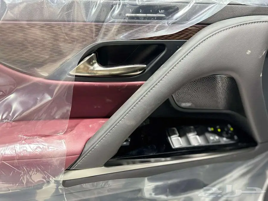 لكزس - LX600 BB - سماعه 25 بريمي - 2025 ابيض داخل احمر 22
