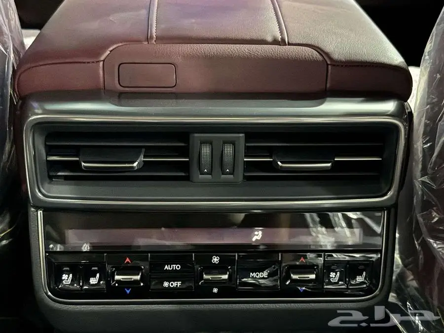 لكزس - LX600 BB - سماعه 25 بريمي - 2025 ابيض داخل احمر 8