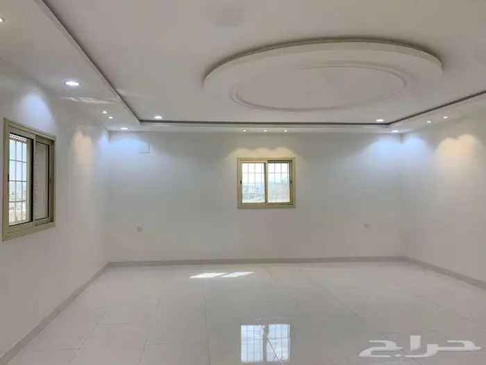 شقق أرضية للبيع ابها حي مدينة سلطان _ المحالة 20