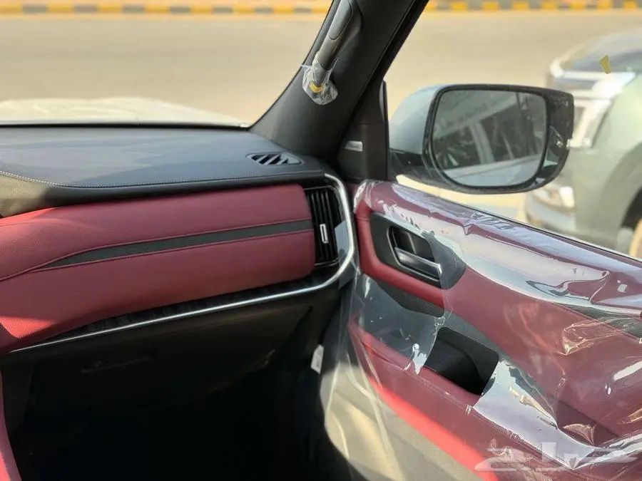 نيسان باترول 2025 بلاتينيوم 3.8 CC بدون تيربو 20