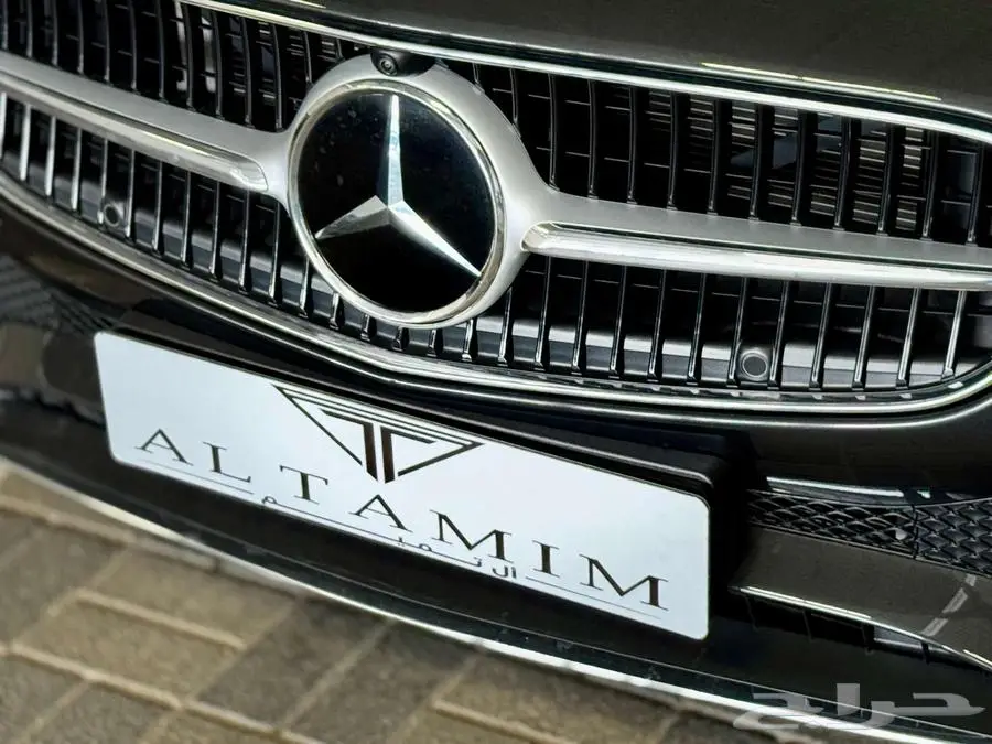 مرسيدس C300 2023 4matic- يوجد حماية PPF على السيارة بالكامل 6