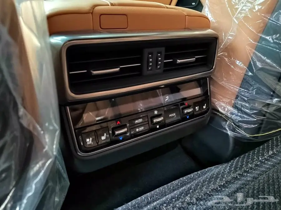 لكزس LX600 3.5 داخلية جملي BB سعودي عرض 553000 موديل 2025 8