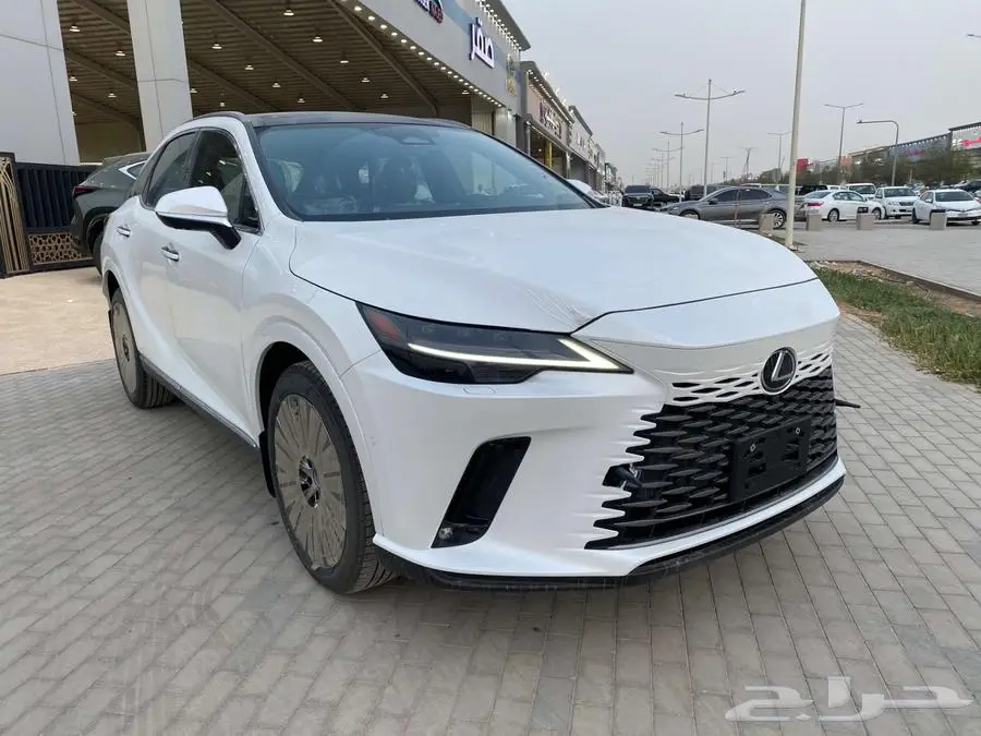لكزس RX 350 BB 2025بريمي (ابيض -تيتانيوم - اسود). 14