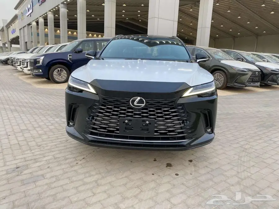 لكزس RX 350 BB 2025بريمي (ابيض -تيتانيوم - اسود). 1