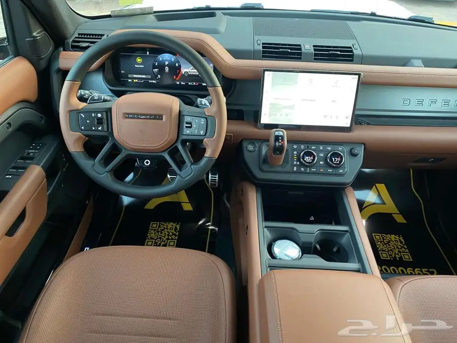 Land Rover Defender OCTA 2025 أقوى وأفخم ديفندر في التاريخ 11