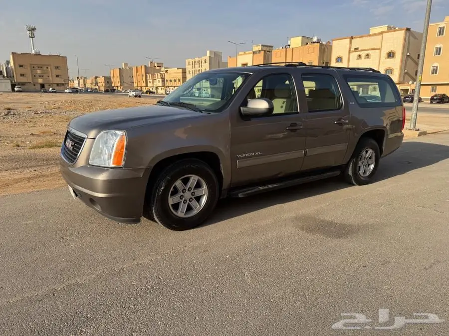GMC 12