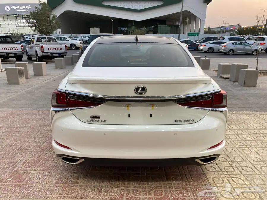 لكزس ES 350 DD فل كامل 2025 - الساير كويتي 13