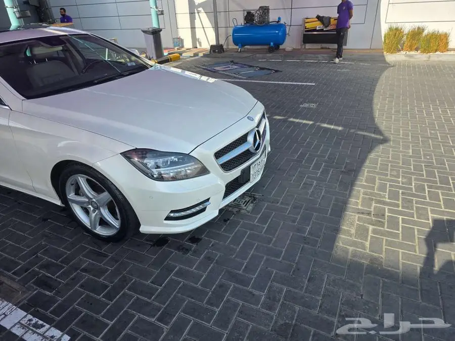 مرسيدس cls 350 شبه مخزن بودي وكالة 24