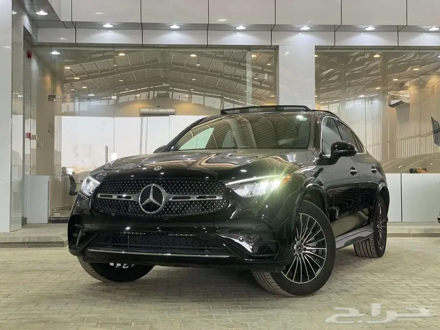 مرسيدس GLC 300 فل كامل 2024 - بطاقه جمركيه 4