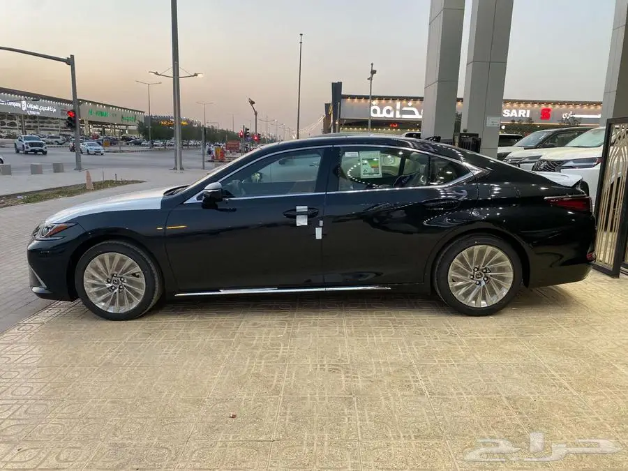 لكزس ES350 CC سعودي 2025 كاش واقساط 17