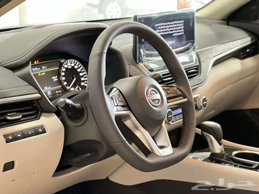 نيسان التيما نص فل SV 2025 اسود عرض خاص 8