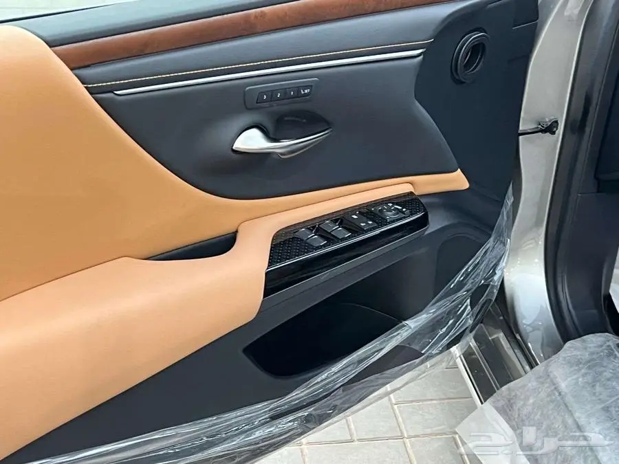 لكزس CC ES 350 نص فل 2025 (بريمي) كاش واقساط 16