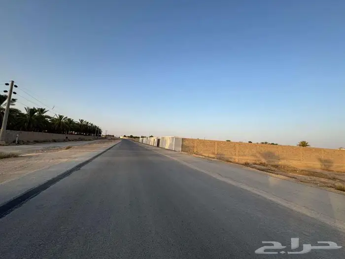 للبيع أرض تجارية شمال مدينة بريدةة بحي الحزم 4