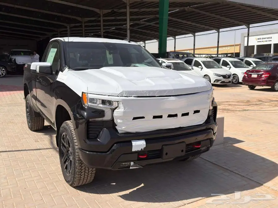 سلفرداو تريل بوس Z71 غمارة 2025 سعودي كاش وتمويل 18