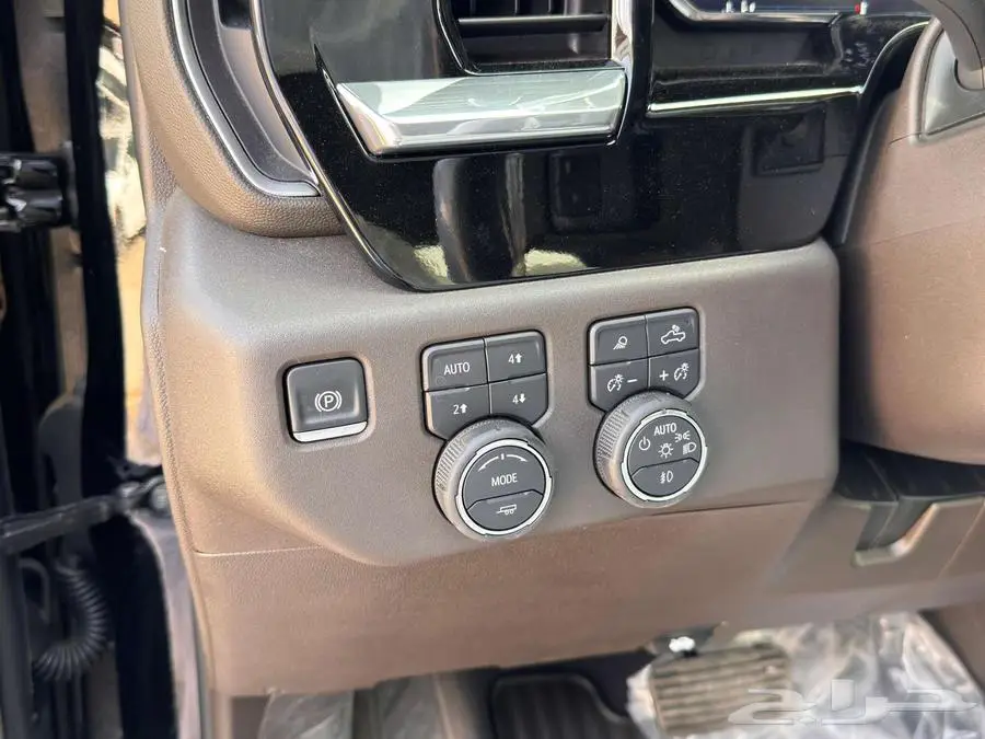 سلفرداو تريل بوس Z71 غمارة 2025 سعودي كاش وتمويل 30