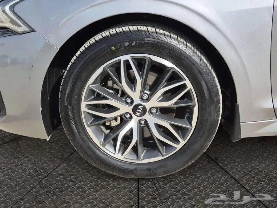 كيا K5 LX 2021 3