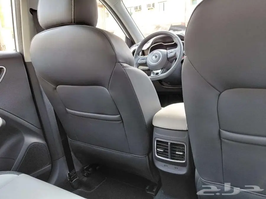 للتنازل بدون مقابل سيارة ام جي زد اس - لوكس 2024 MG ZS LUX 17