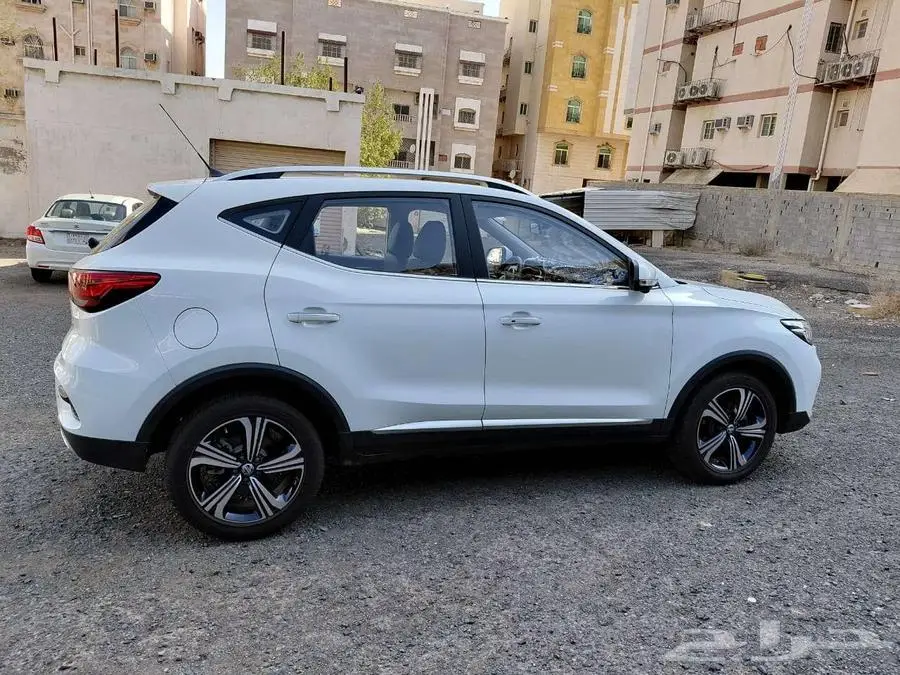 للتنازل بدون مقابل سيارة ام جي زد اس - لوكس 2024 MG ZS LUX 2