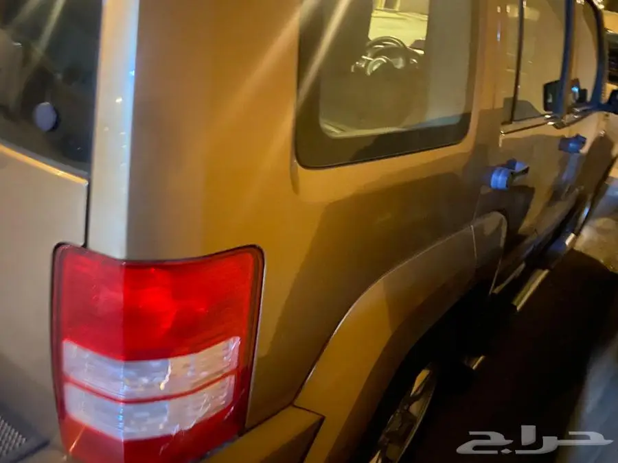 شيروكي ليبرتي 2012 V6 10