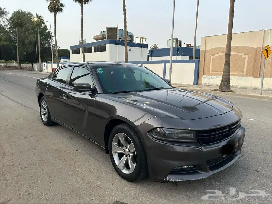 دودج تشارجر SXT موديل 2021 نظيفة جدا 3